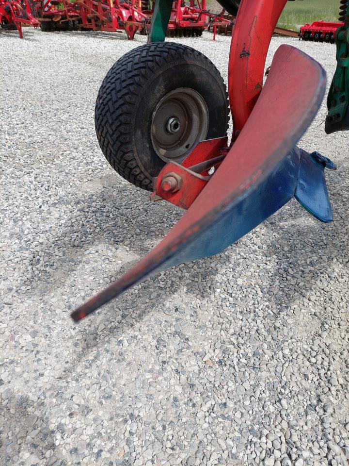 Kverneland EG 100-300-28 med IP-pakker