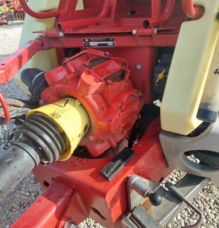 Hardi Commander 4400i - 28m Twin