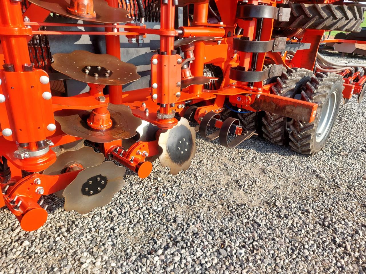 Kuhn Espro 6000 RC