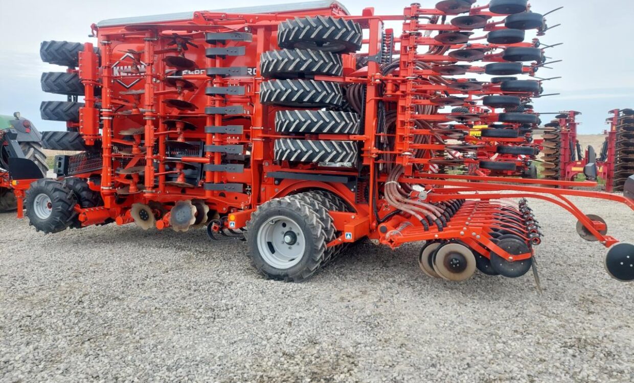 Kuhn Espro 6000 RC 