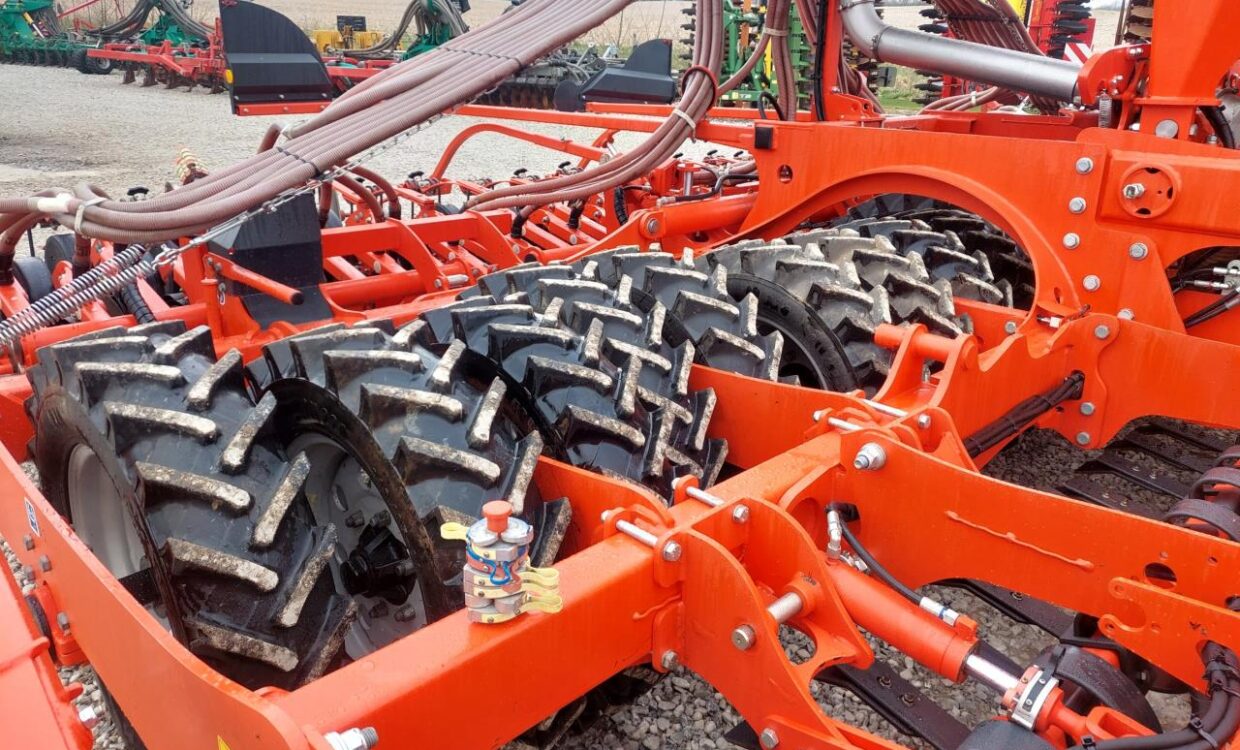 Kuhn Espro 6000 RC 