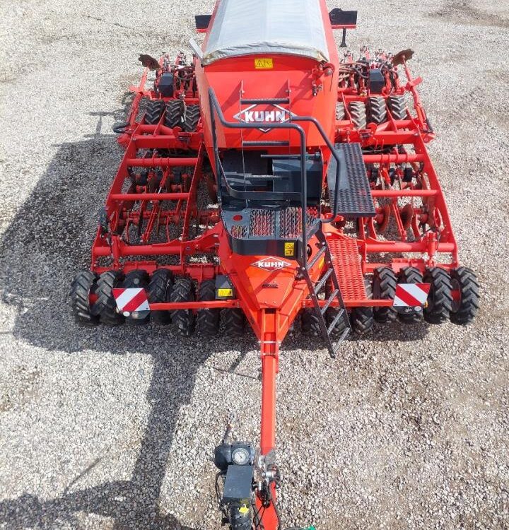 Kuhn ESPRO 4000 RC med frø-udstyr