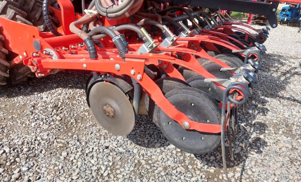 Kuhn ESPRO 4000 RC med frø-udstyr