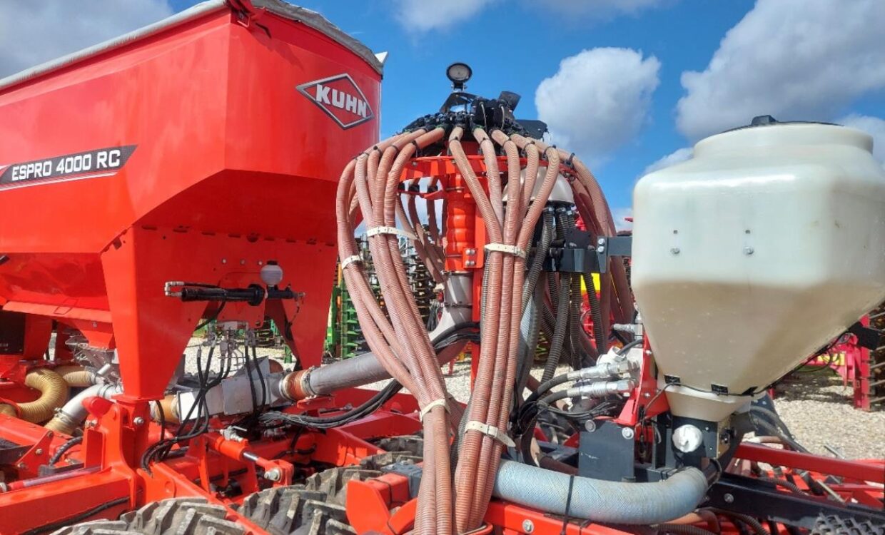 Kuhn ESPRO 4000 RC med frø-udstyr