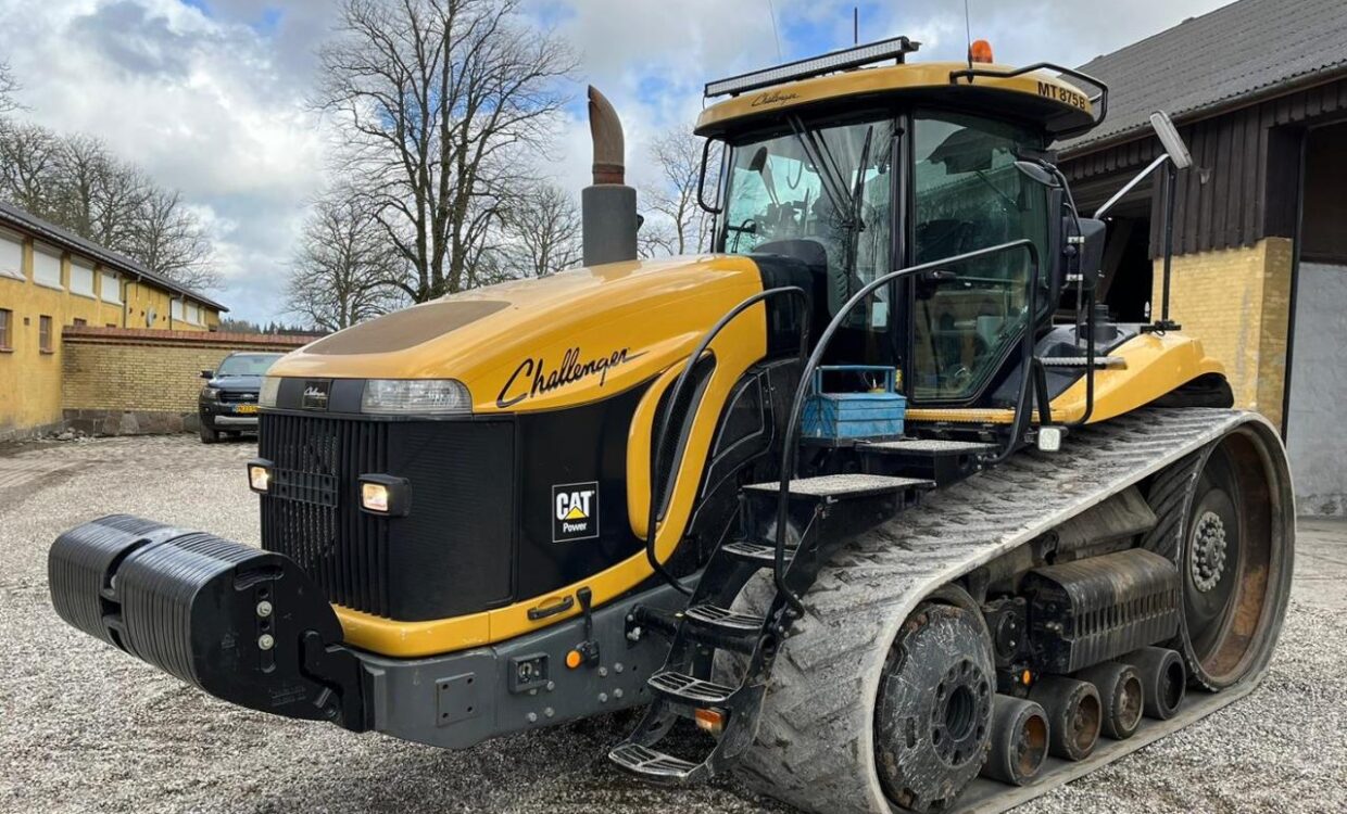 Cat Challenger MT 875B