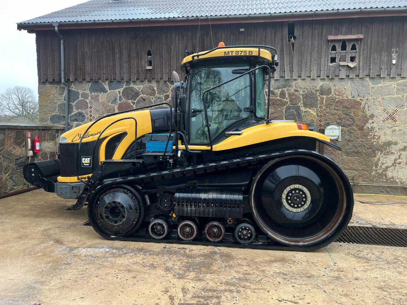 Cat Challenger MT 875B