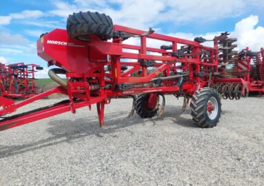 Horsch Terrano 5 FM med DouDrill