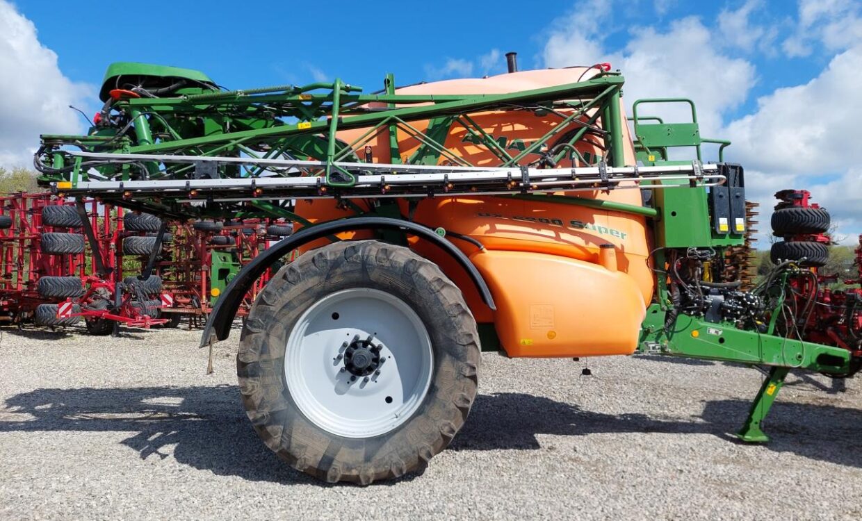 Amazone UX 6200 Super 28-30 M