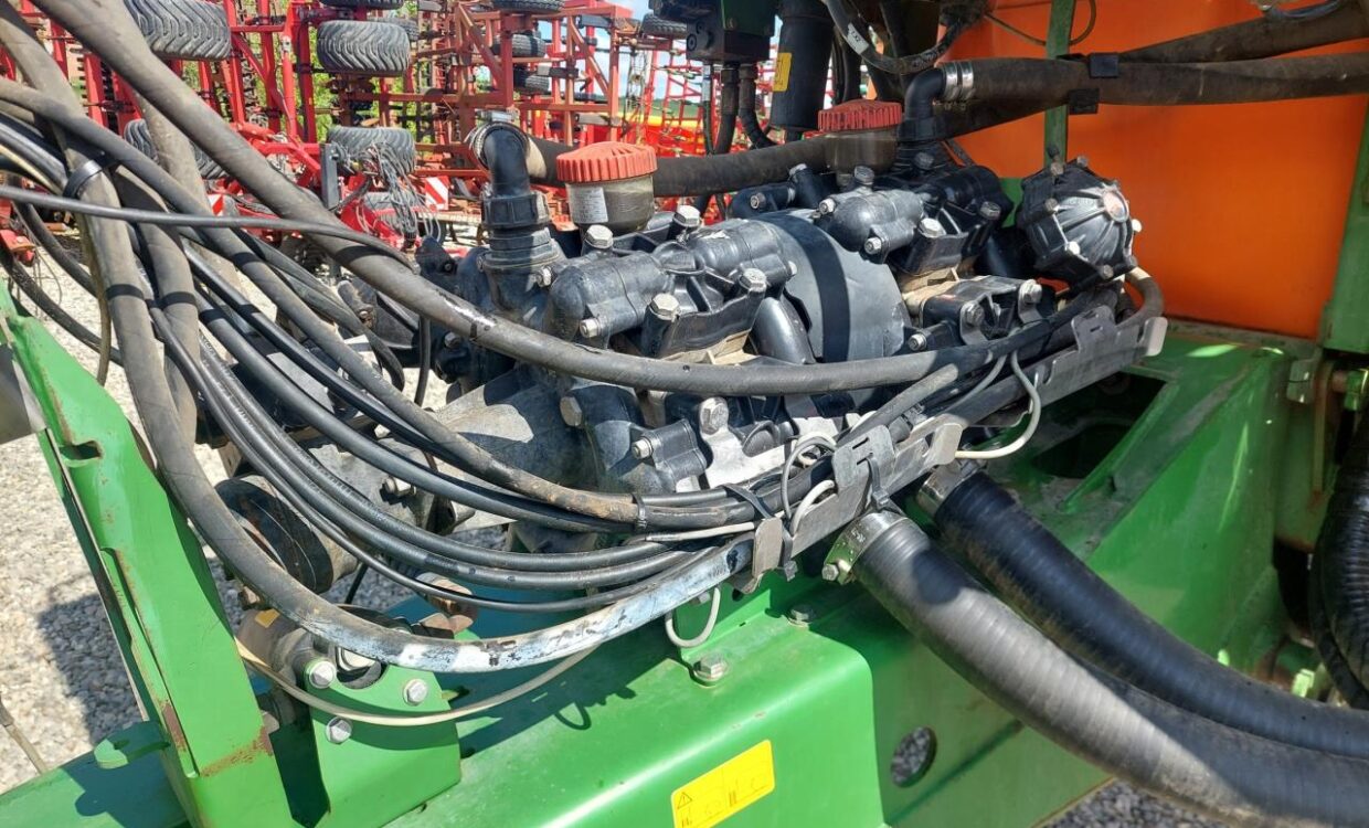 Amazone UX 6200 Super 28-30 M