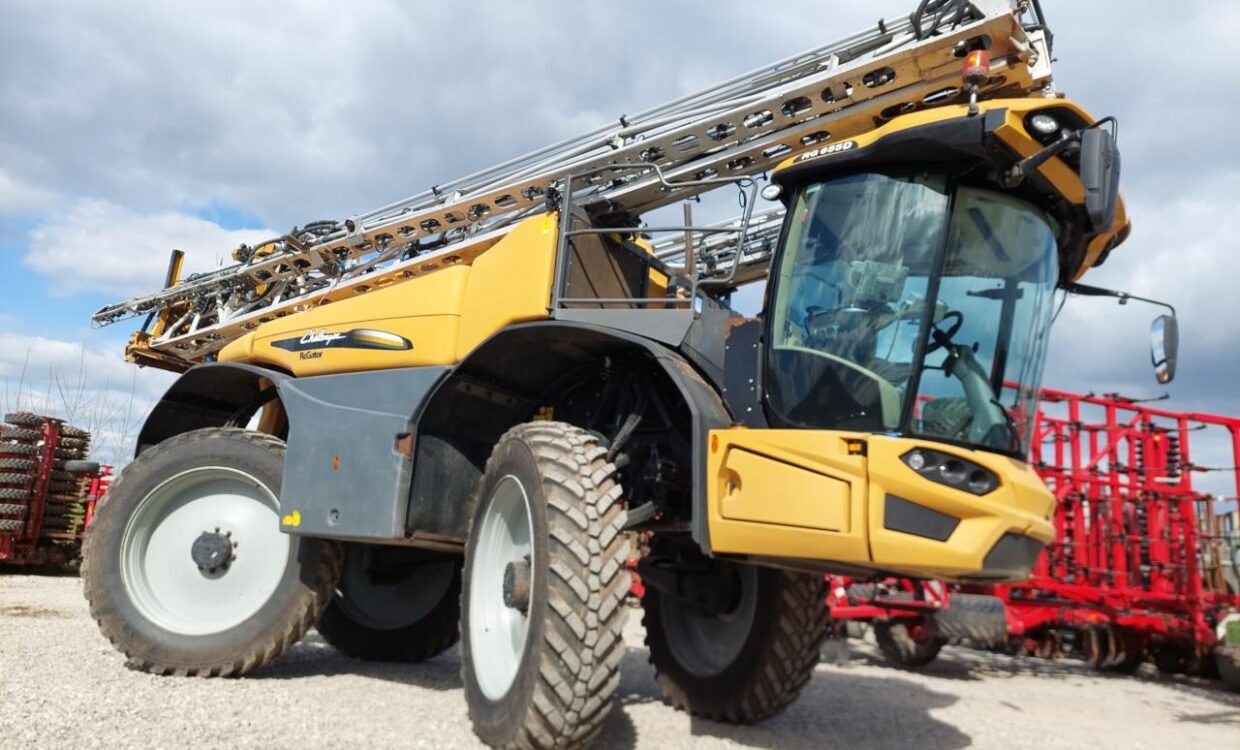 Challenger Rogator 655 B med GPS