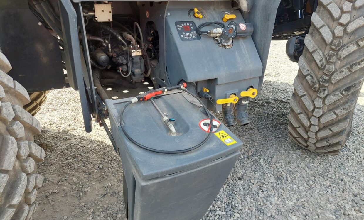 Challenger Rogator 655 B med GPS