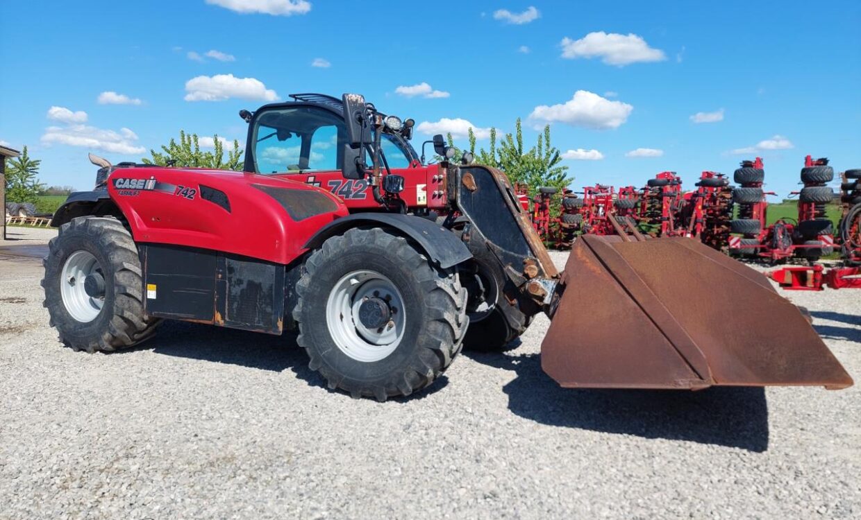 Case IH Farmlift 742
