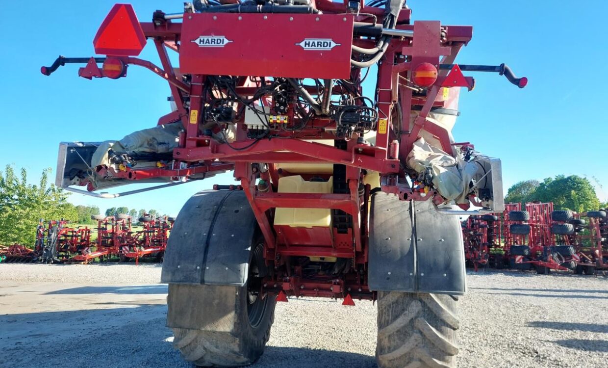 Hardi Commander 7000i - 36 m Twin