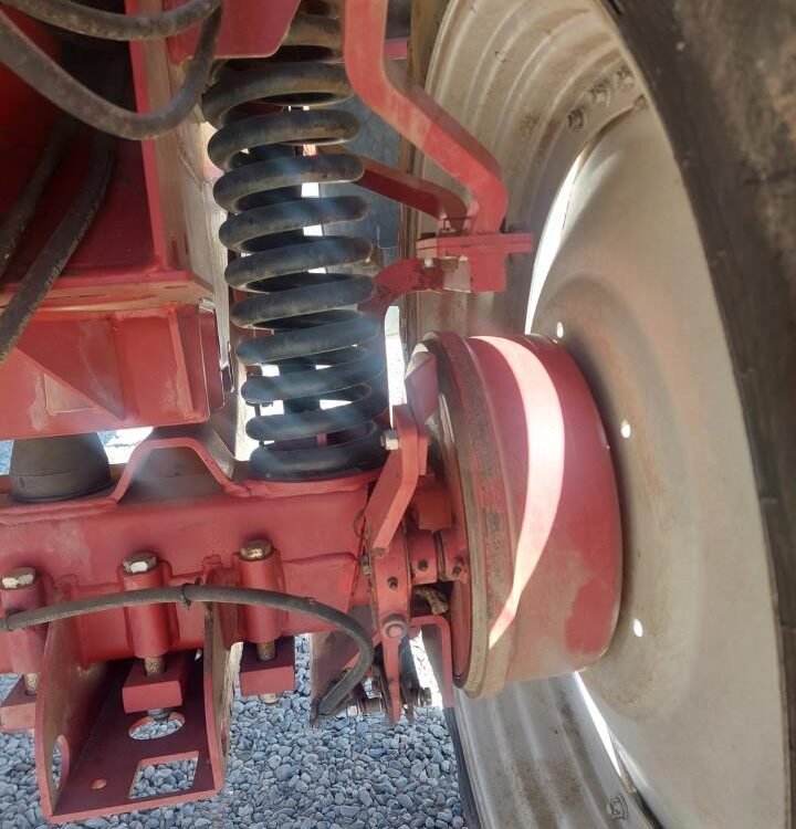 Hardi Commander Plus 4200 - 28m Twin