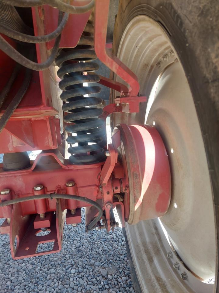 Hardi Commander Plus 4200 - 28m Twin
