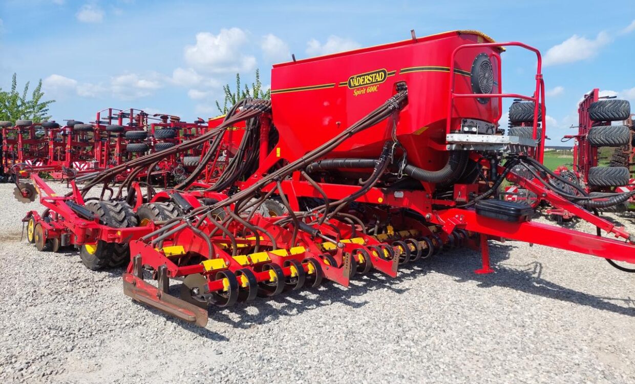 Väderstad Spirit 600 C med Biodrill 360