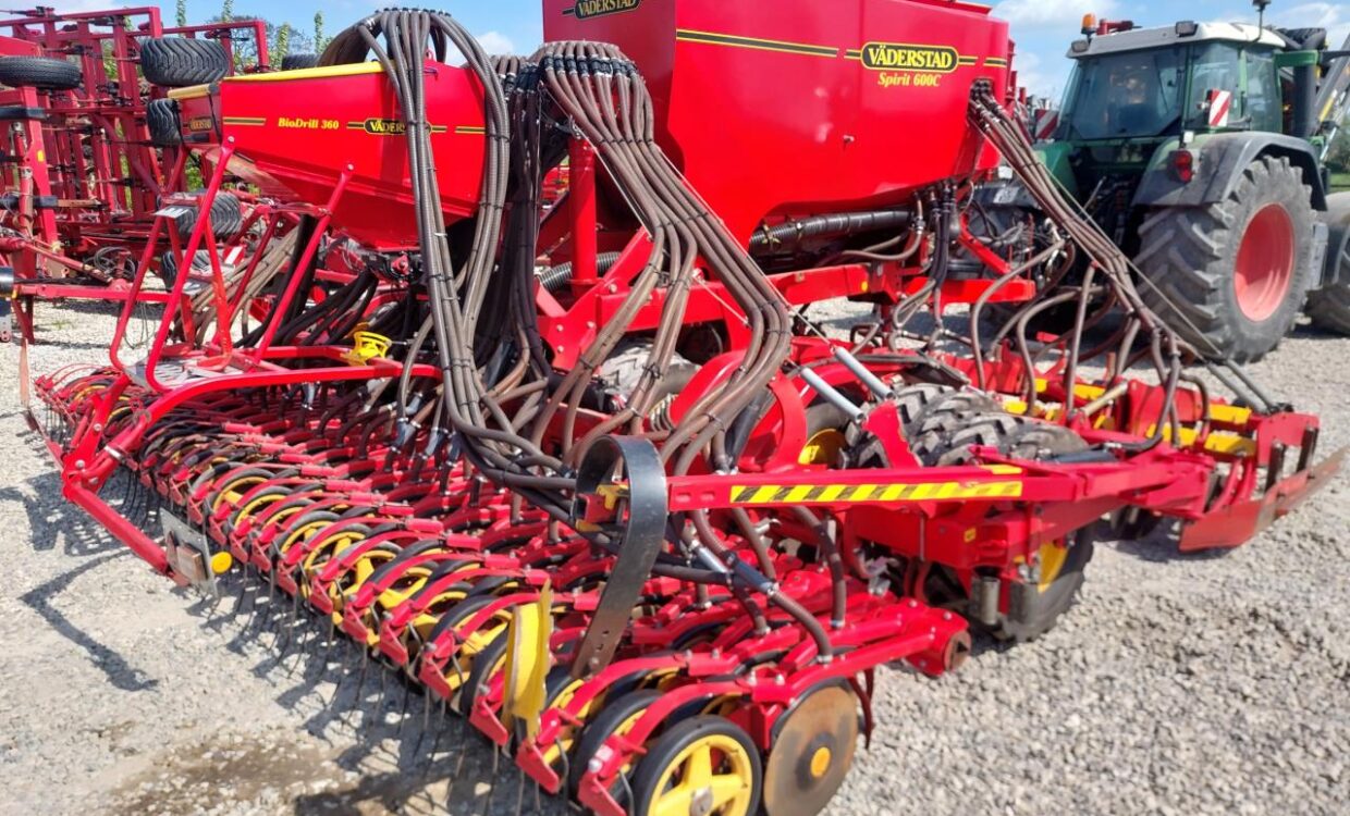 Väderstad Spirit 600 C med Biodrill 360
