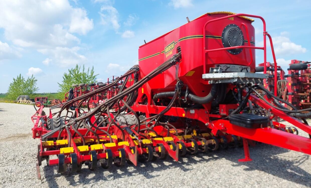 Väderstad Spirit 600 C med Biodrill 360