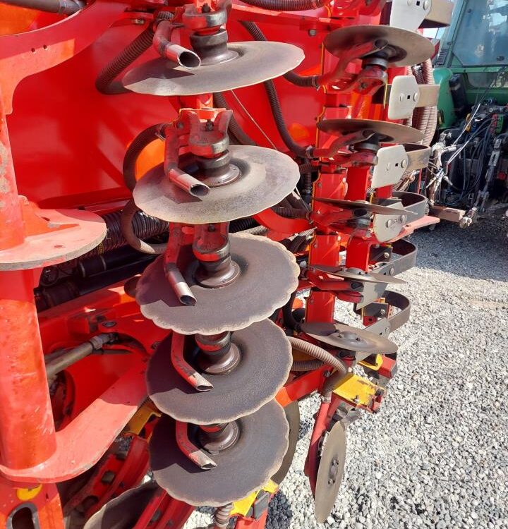 Väderstad Spirit 600 C med Biodrill 360