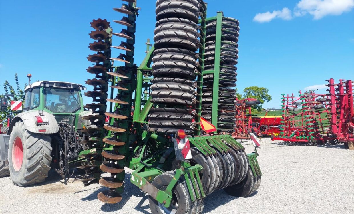 Amazone Catros 7500