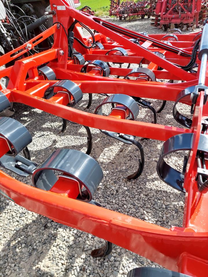 Kverneland Turbo 5000F