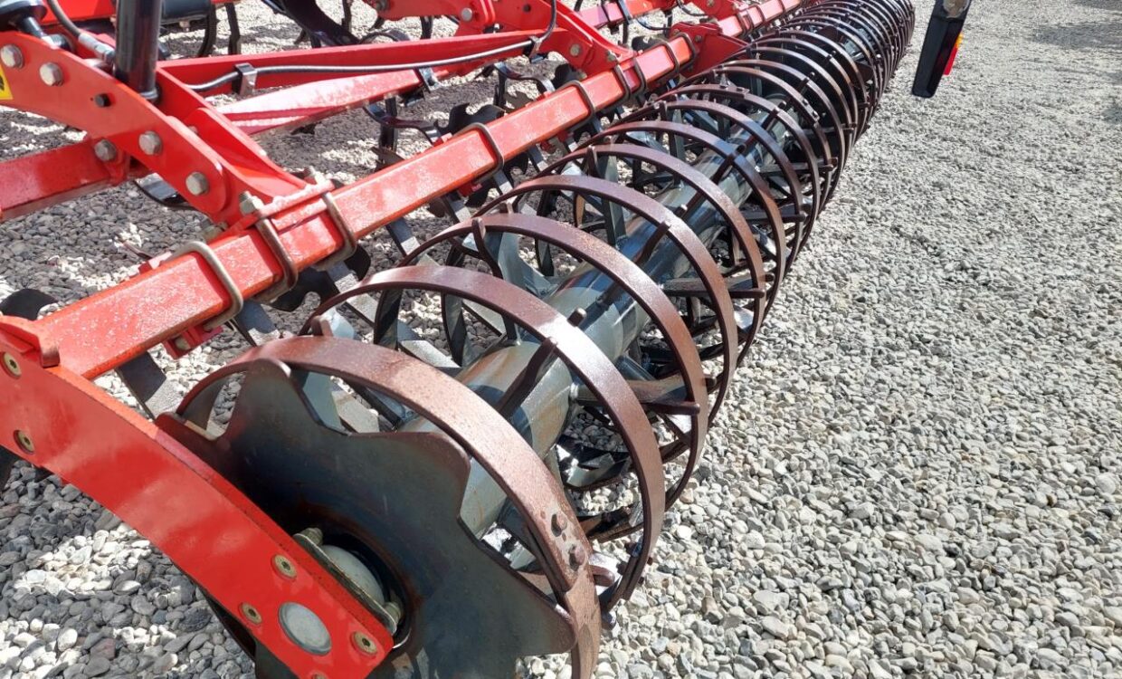 Kverneland Turbo 5000F