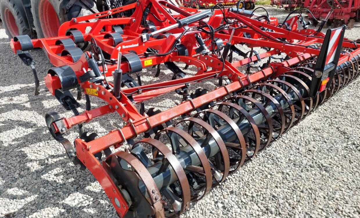Kverneland Turbo 5000F