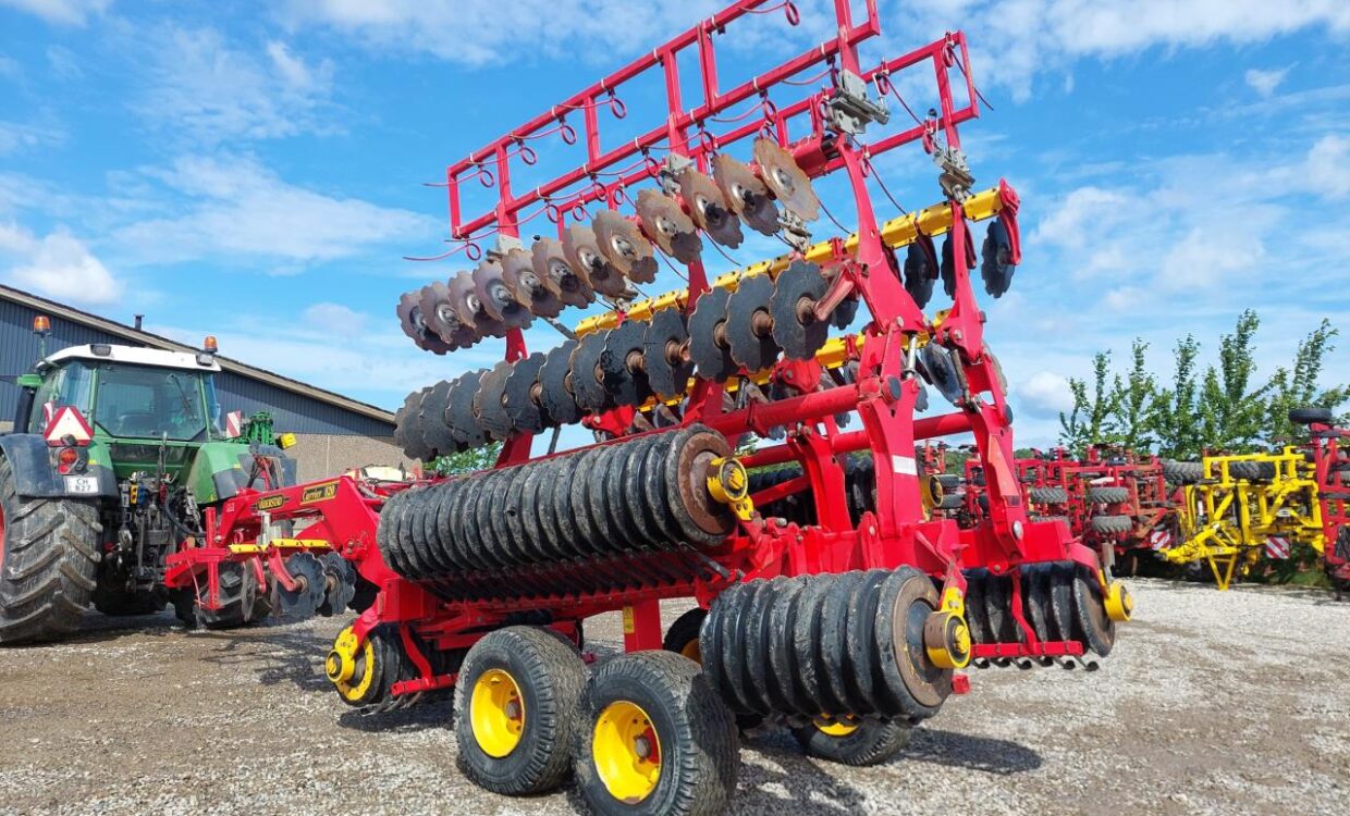 Väderstad Carrier 820 tallerkenharve