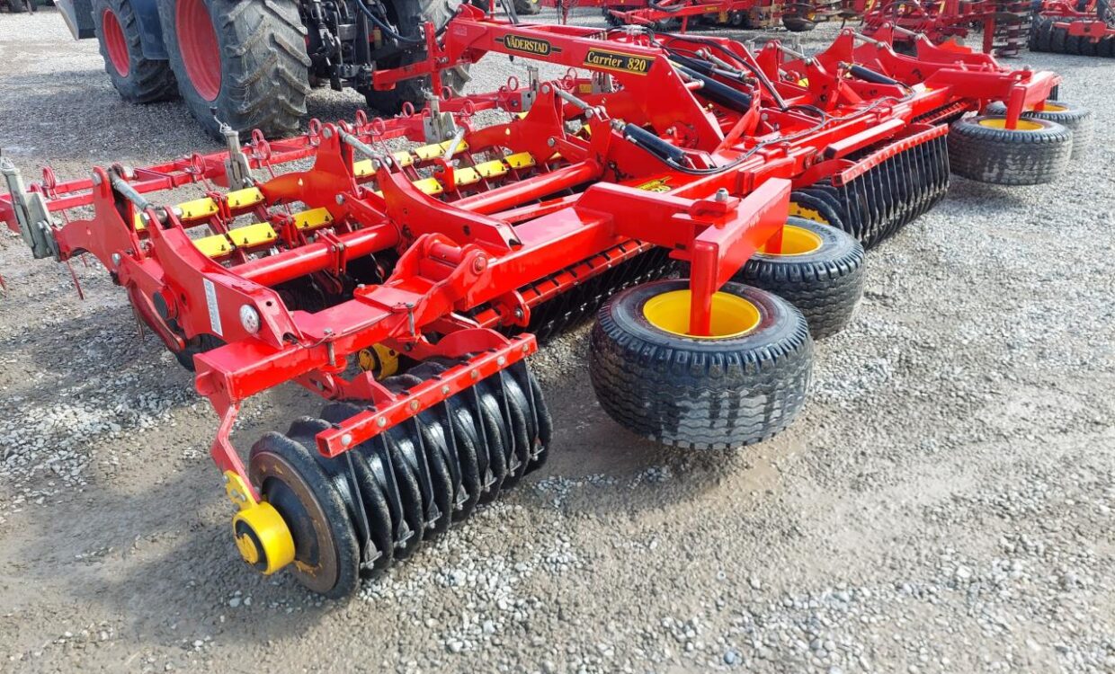 Väderstad Carrier 820 tallerkenharve