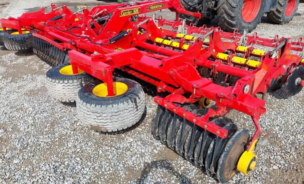 Väderstad Carrier 820 tallerkenharve
