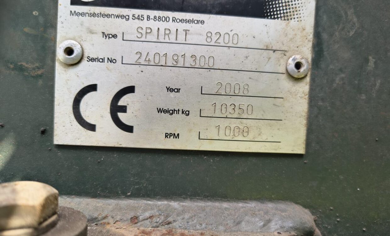 AVR SPIRIT 8200