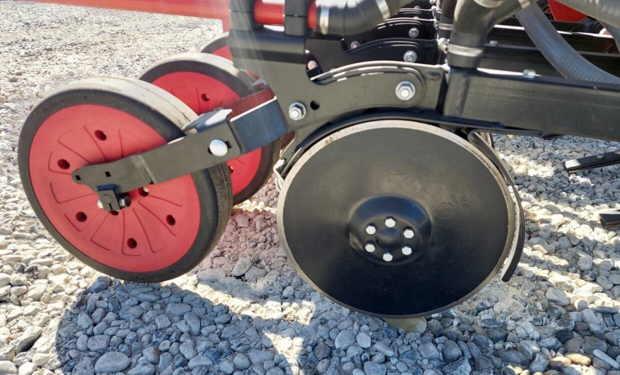 Horsch Focus 6 TD Rapsskærebjælke