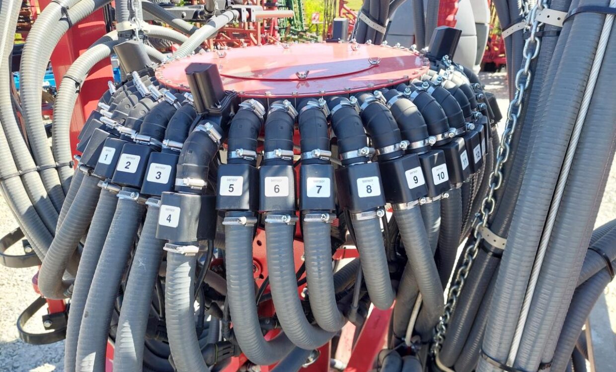 Horsch Focus 6 TD Rapsskærebjælke