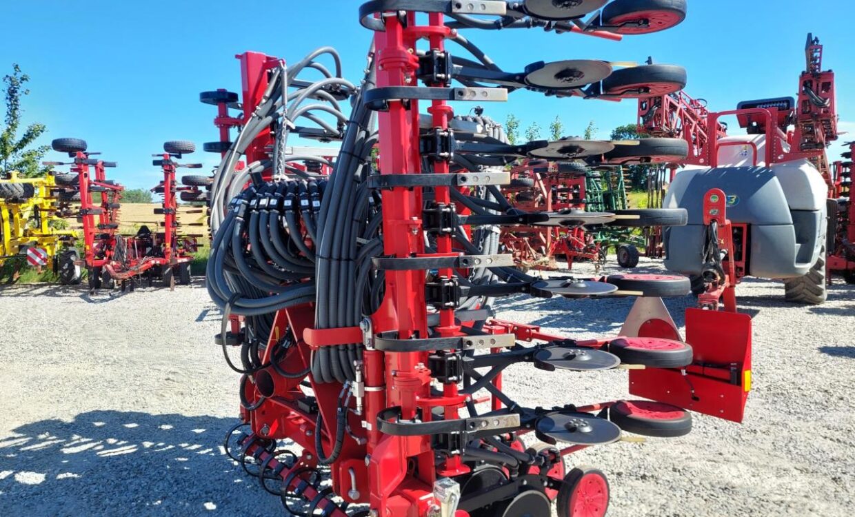 Horsch Focus 6 TD Rapsskærebjælke