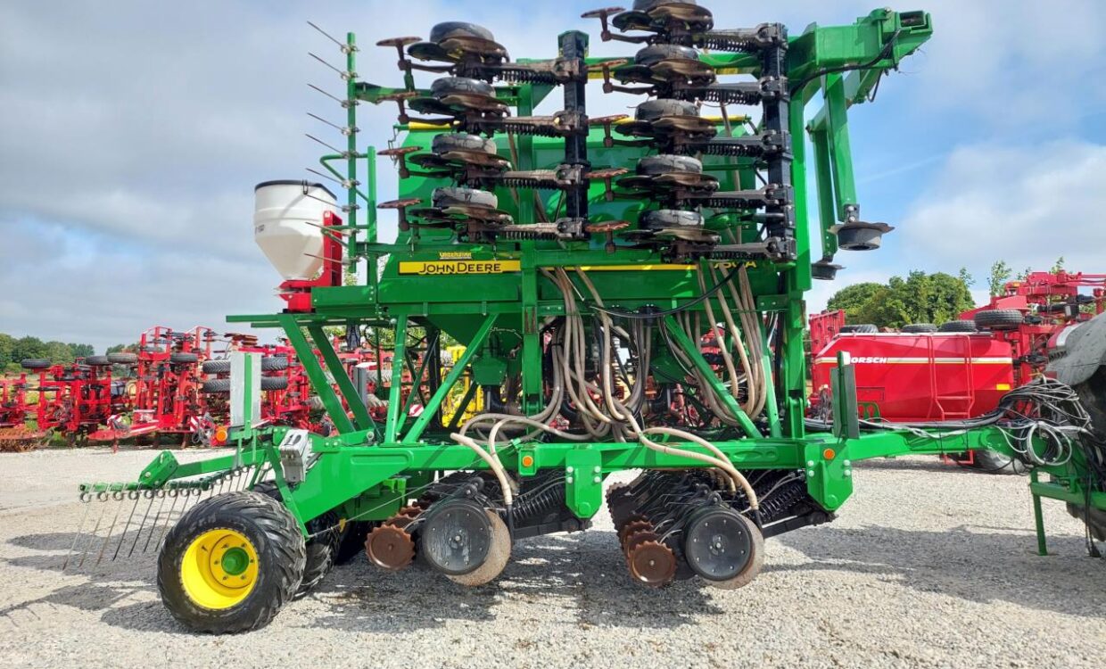 John Deere 750 A