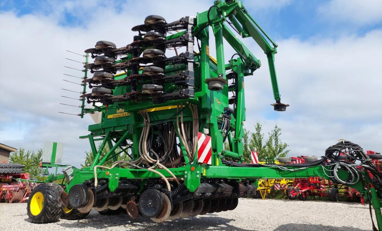 John Deere 750 A
