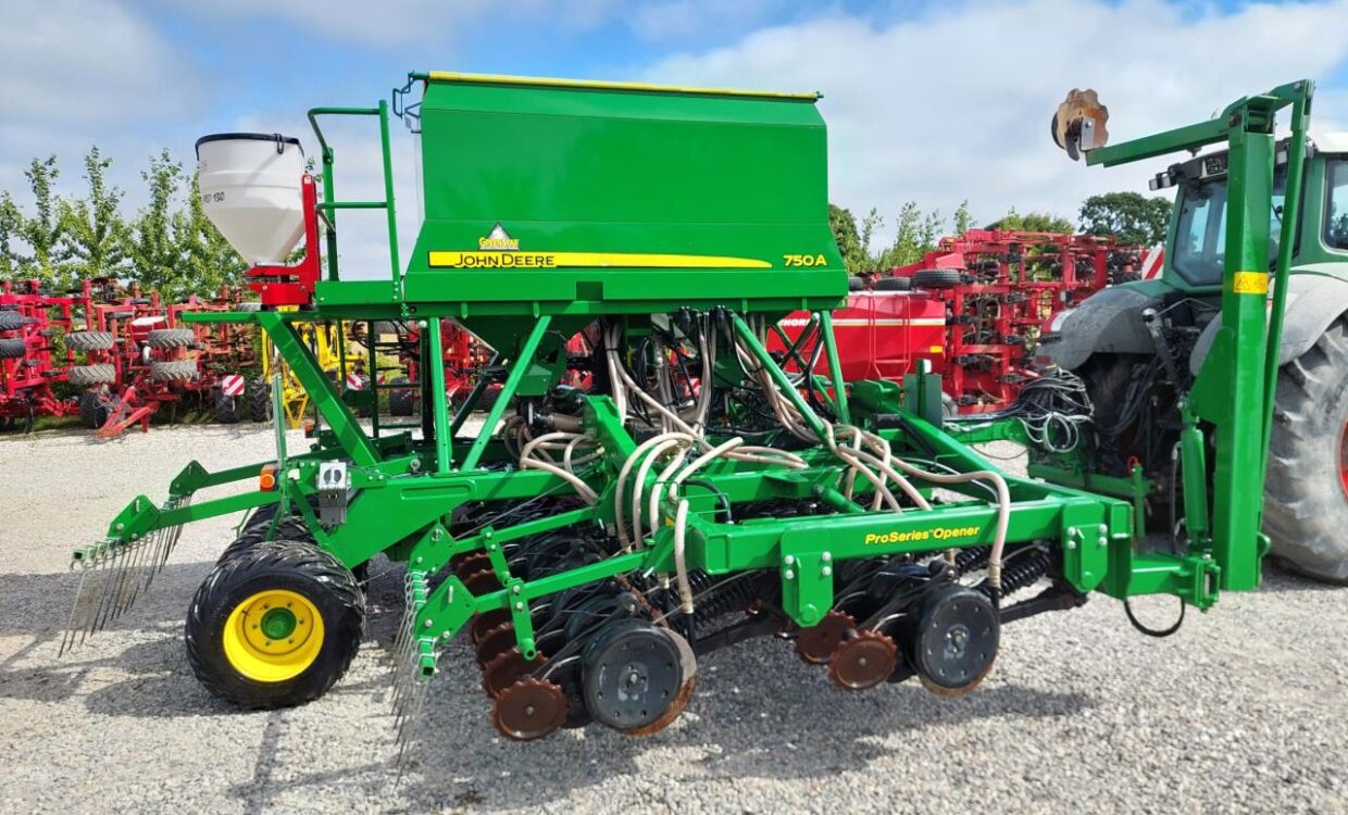 John Deere 750 A