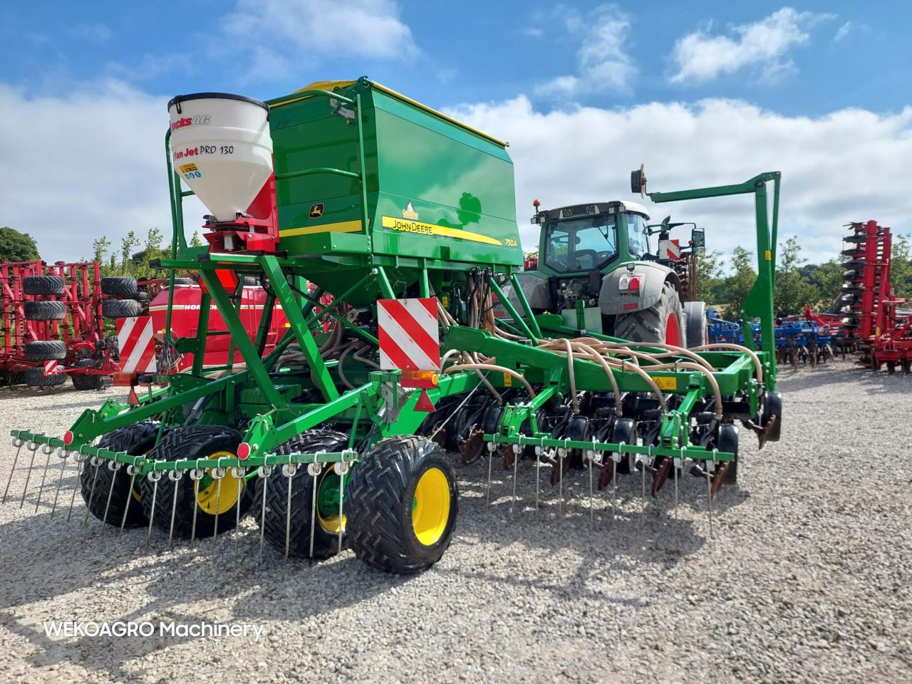 John Deere 750 A