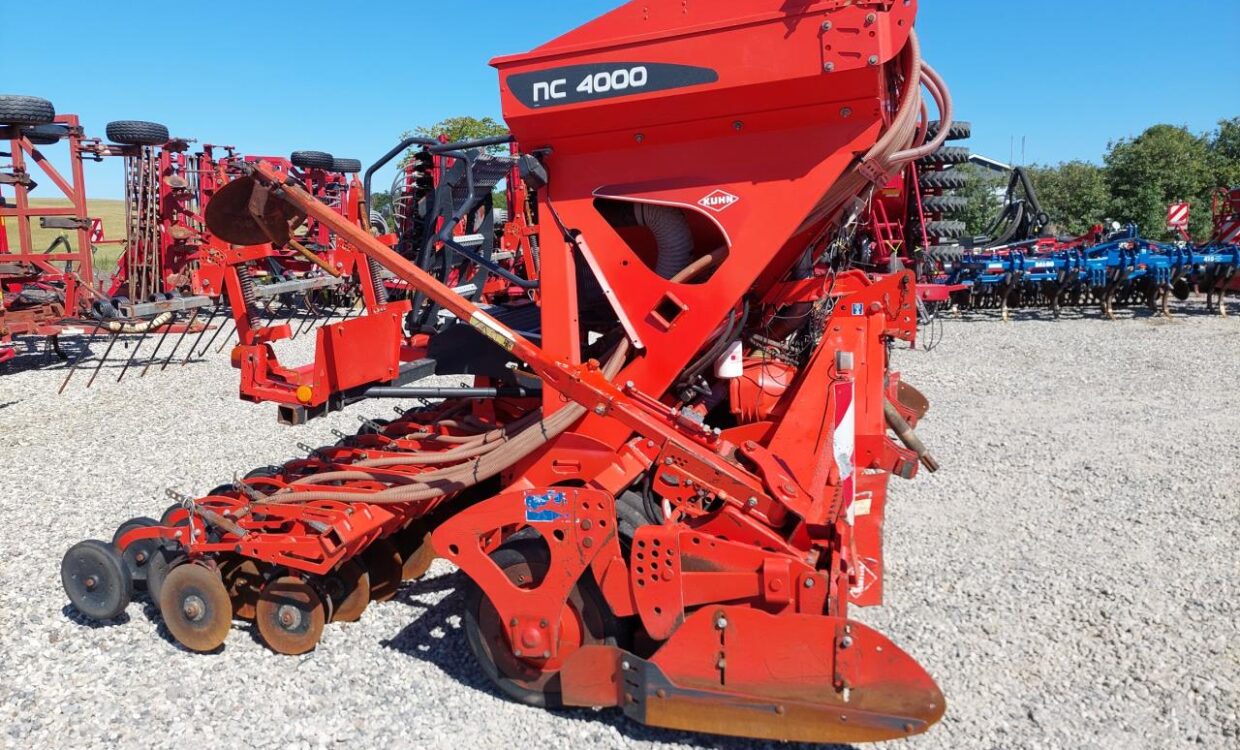 Kuhn NC 4000 / HR 4004