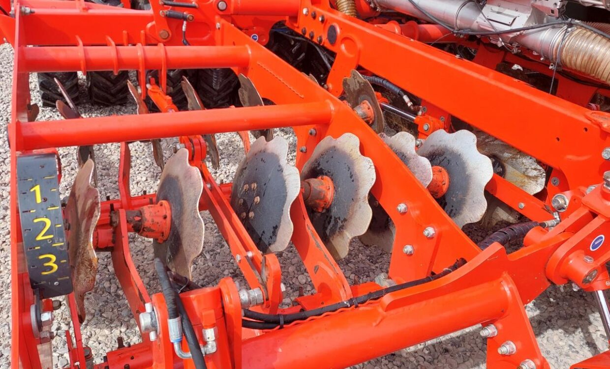 Kuhn ESPRO 4000 RC med frø-udstyr