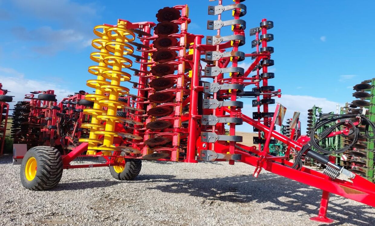 Väderstad Carrier XT 525