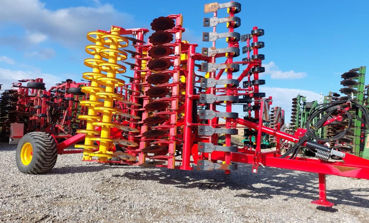 Väderstad Carrier XT 525