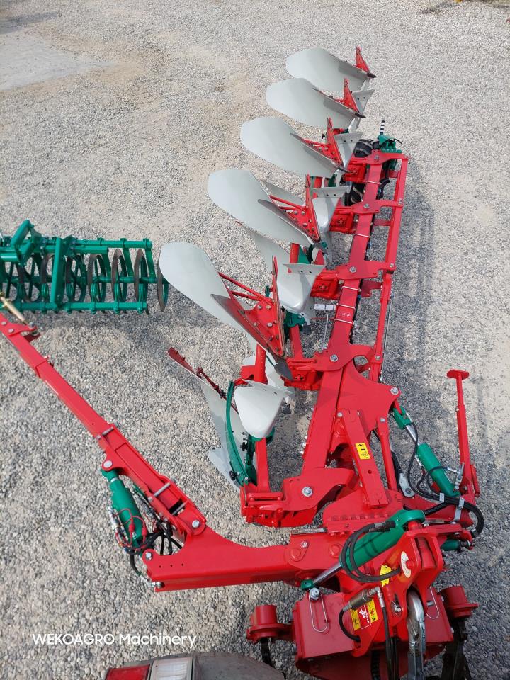 Kverneland 3300 S Variomat 5F m. Packomat