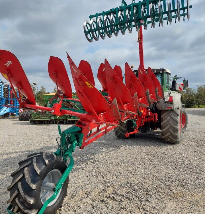 Kverneland 3300 S Variomat 5F m. Packomat