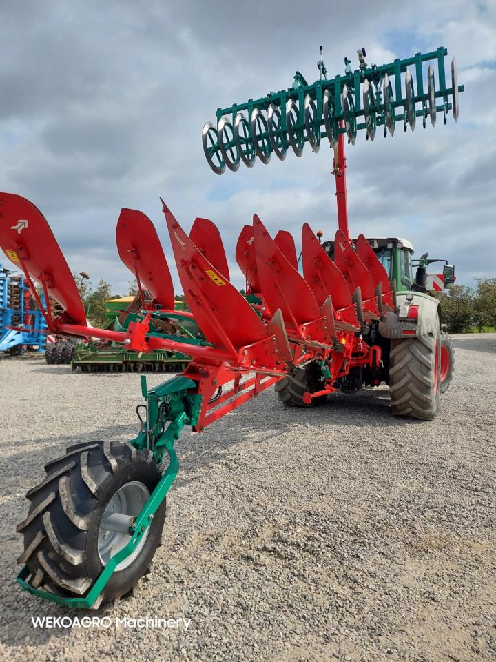 Kverneland 3300 S Variomat 5F m. Packomat