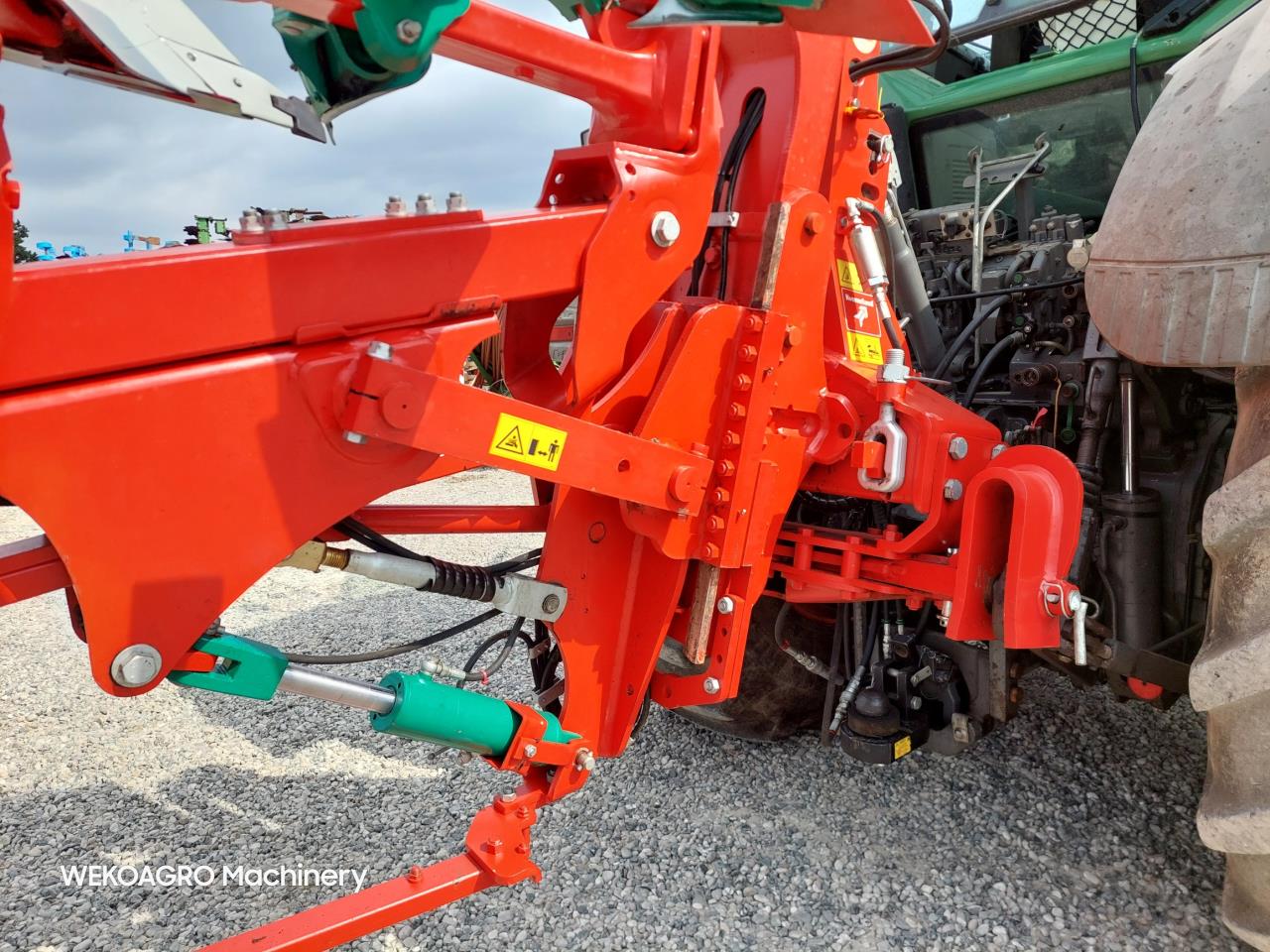 Kverneland 3300 S Variomat 5F m. Packomat