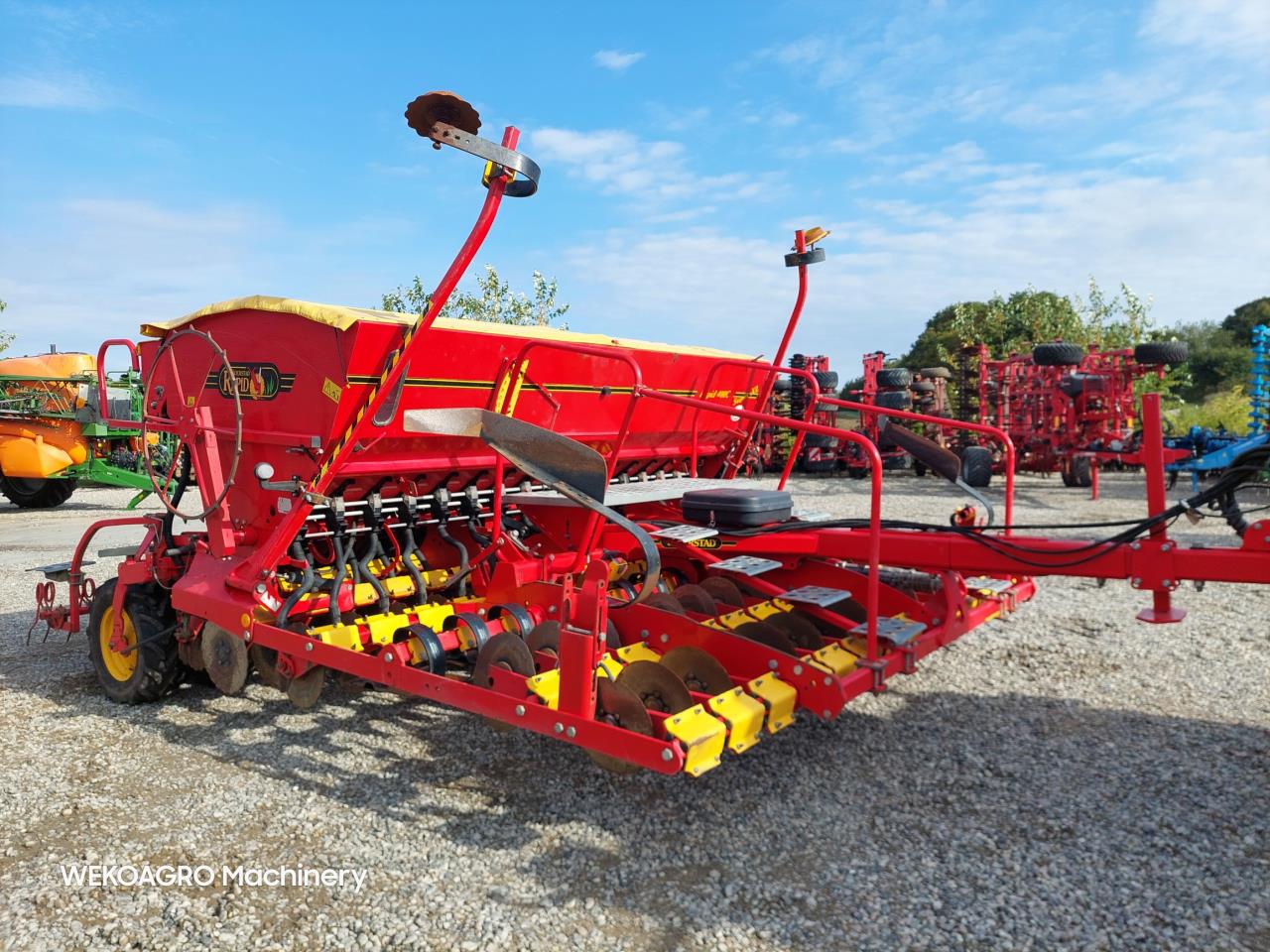 Väderstad Rapid 400C Super XL with Biodrill