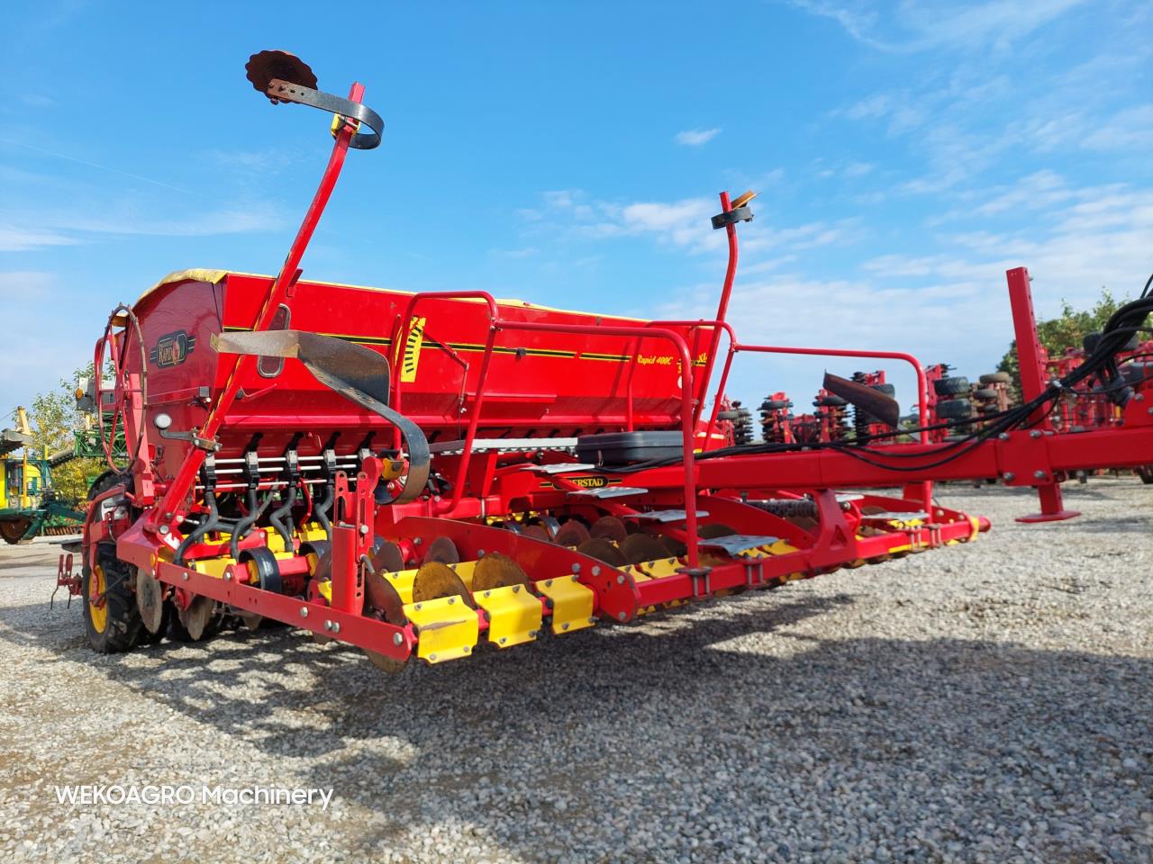 Väderstad Rapid 400C Super XL with Biodrill