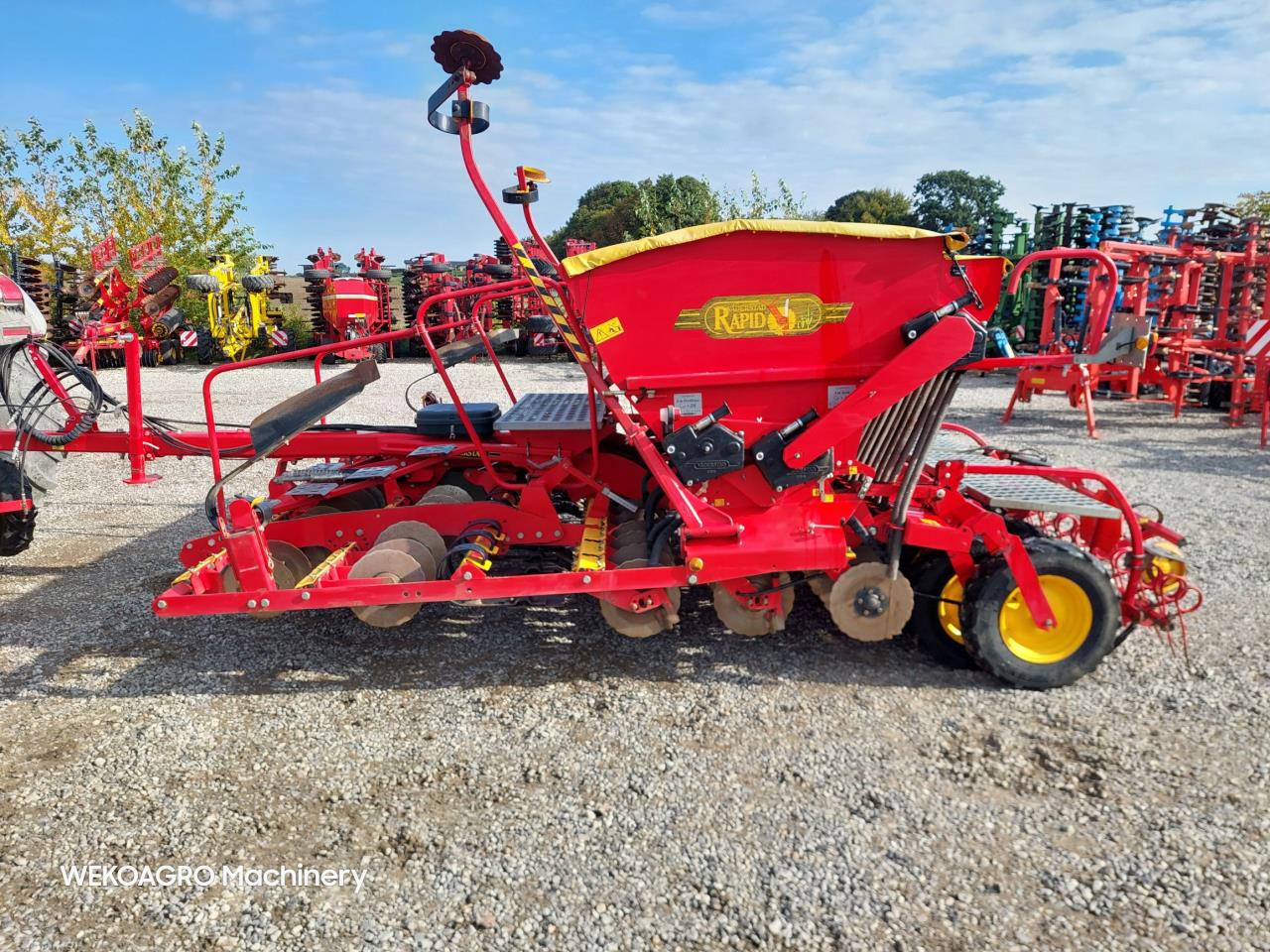 Väderstad Rapid 400C Super XL with Biodrill