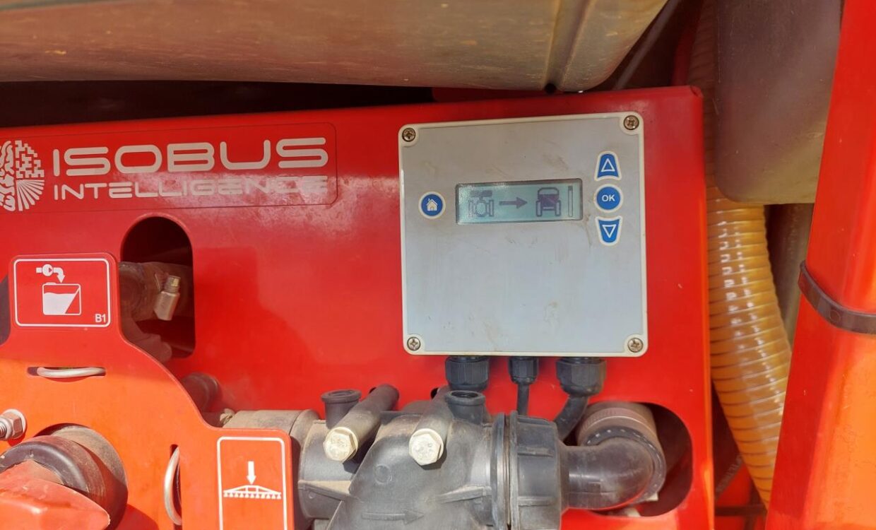 Kverneland Ixtrack C60 - 28m Alubom